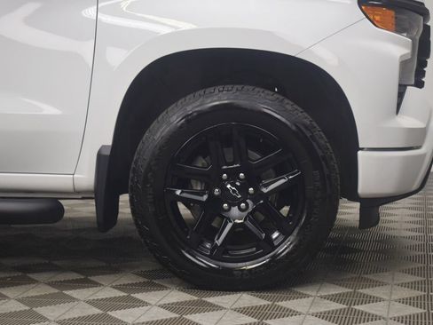 Used 2024 Chevrolet Silverado 1500 Custom AWD/4WD image 31