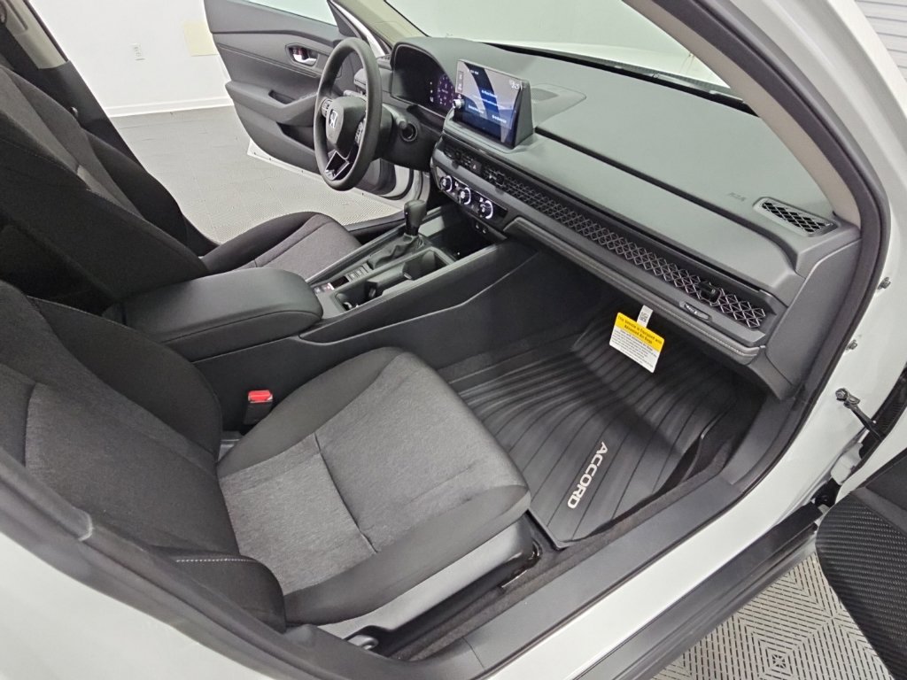 New 2026 Honda Accord LX image 33