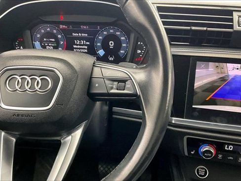 Used 2024 Audi Q3 2.0T Premium AWD/4WD image 21