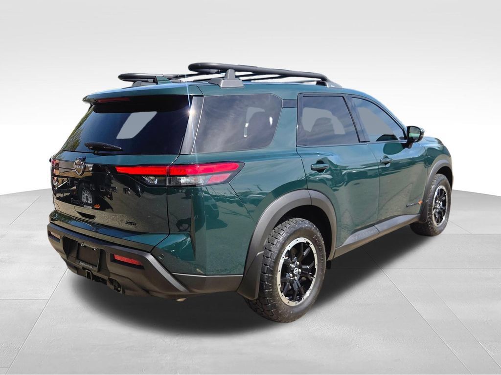 Used 2024 Nissan Pathfinder Rock Creek AWD/4WD image 7