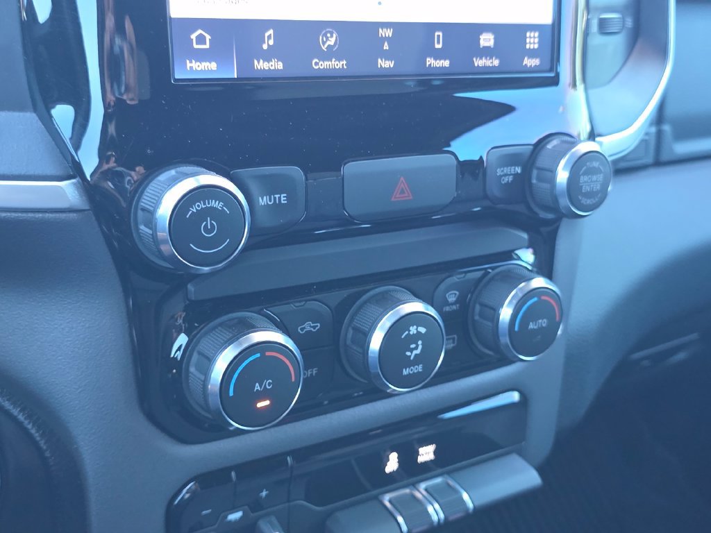 Used 2022 RAM 1500 Big Horn RWD image 27