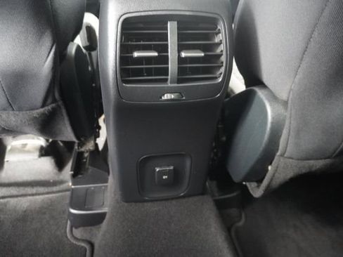 Used 2020 Ford Escape SE FWD image 36
