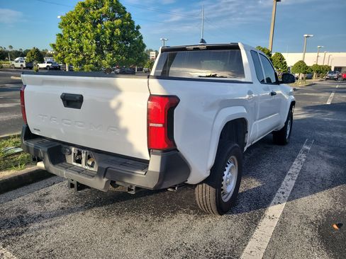 Used 2025 Toyota Tacoma SR RWD image 7