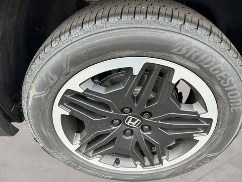 New 2026 Honda Pilot Touring image 14