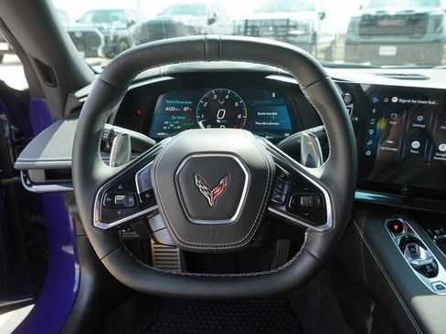 Used 2025 Chevrolet Corvette Stingray Preferred Cpe w/ Z51 Performance Package RWD image 22