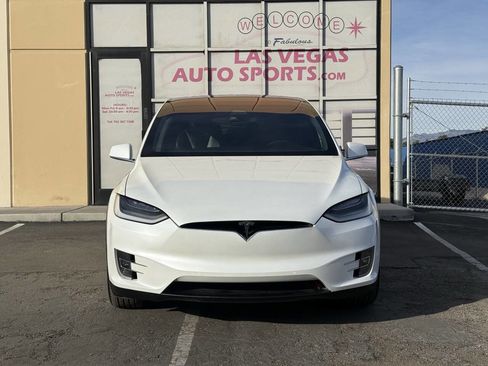 Used 2020 Tesla Model X Long Range image 6