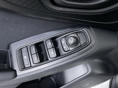 Used 2020 Subaru Impreza Premium image 11