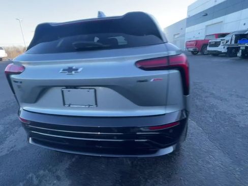 Used 2024 Chevrolet Blazer EV RS image 8