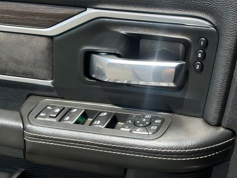 Used 2026 RAM 2500 Laramie w/ Sport Appearance Package AWD/4WD image 19