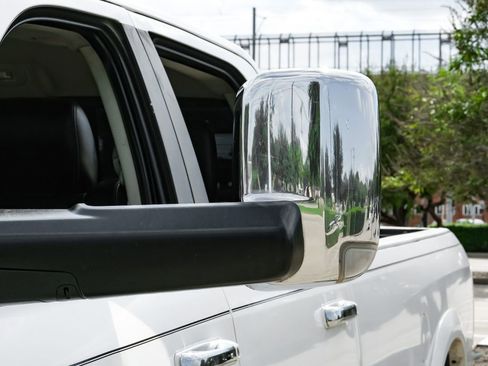 Used 2016 RAM 3500 Laramie image 38