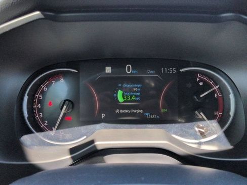 Certified 2025 Toyota RAV4 XLE AWD/4WD image 10