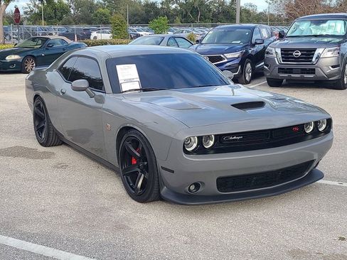 Used 2023 Dodge Challenger R/T Scat Pack w/ Plus Package image 9
