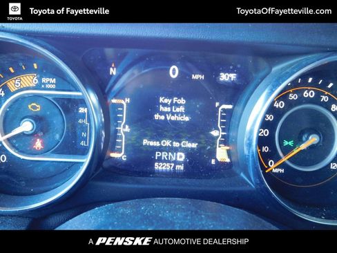 Used 2021 Jeep Gladiator Overland image 7