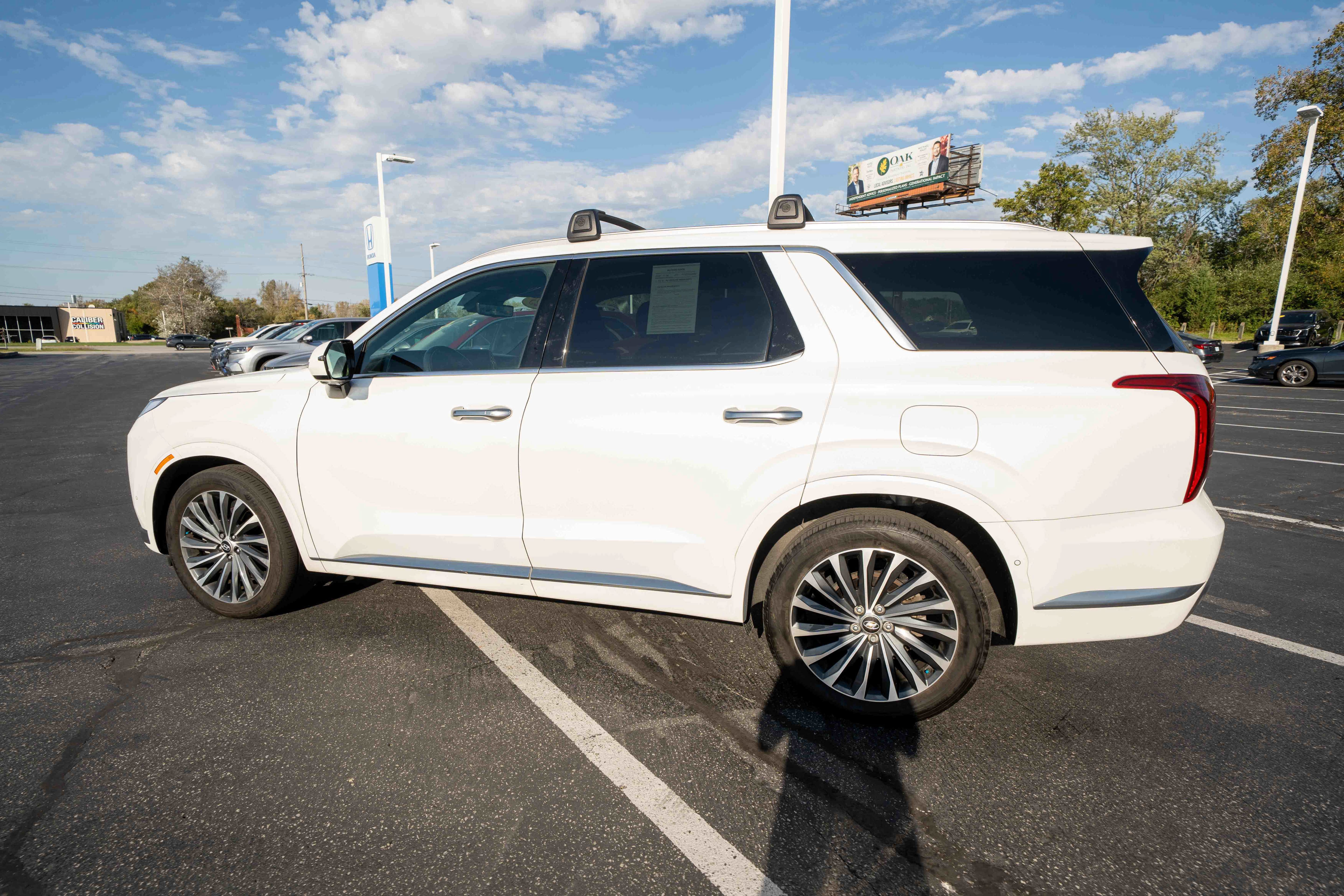 Used 2025 Hyundai Palisade Calligraphy AWD/4WD image 4