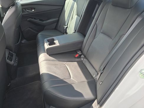 Used 2023 Honda Accord Touring image 33