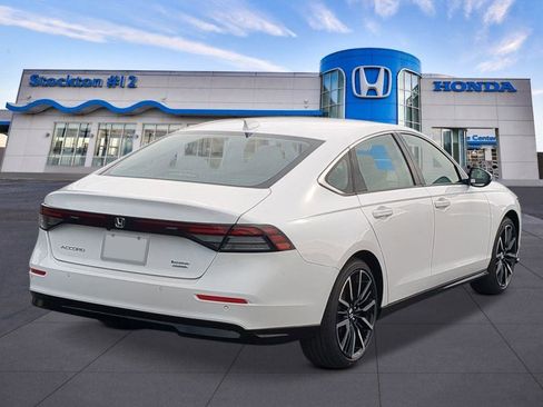 New 2026 Honda Accord Touring image 5