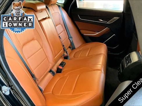 Used 2024 Jaguar XF R-Dynamic SE RWD image 26