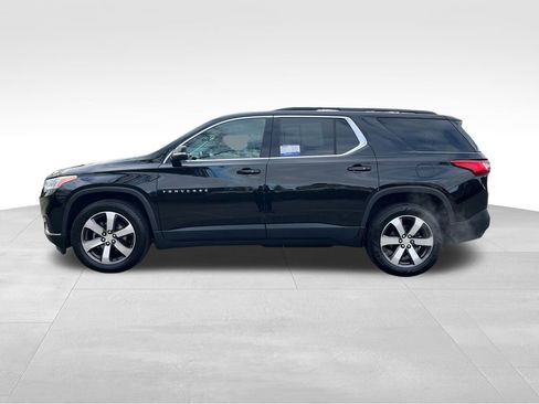 Used 2020 Chevrolet Traverse LT w/ LT Premium Package image 8