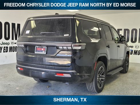 New 2026 Jeep Grand Wagoneer 4WD image 3