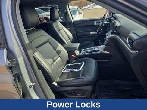 Used 2023 Ford Explorer XLT w/ Equipment Group 202A image 20
