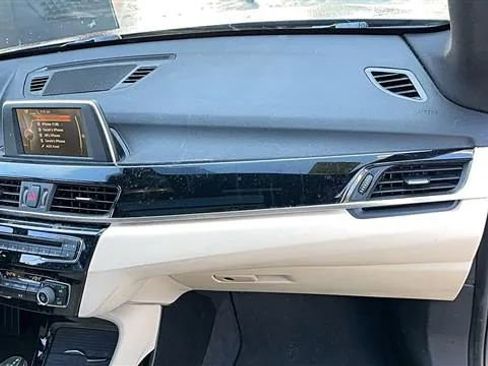 Used 2016 BMW X1 xDrive28i image 7