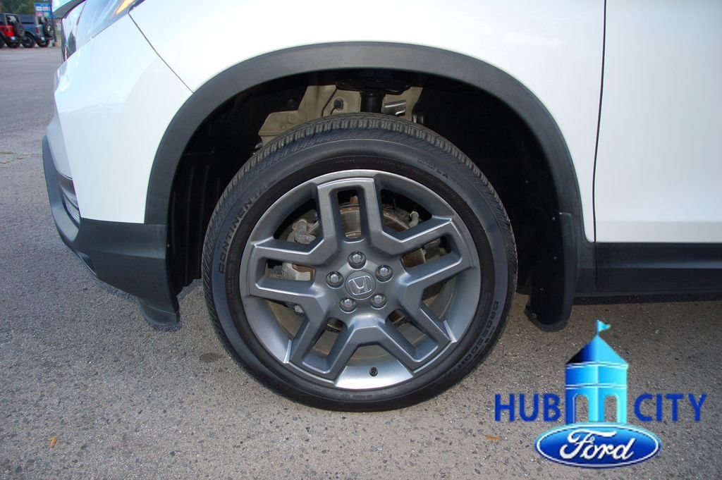 Used 2023 Honda Passport EX-L image 9