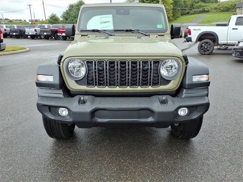 New 2025 Jeep Wrangler Sport S image 9