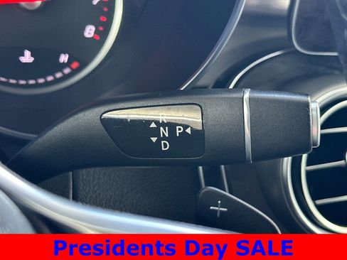 Used 2021 Mercedes-Benz GLC 300 image 22