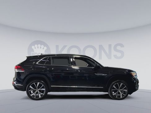 Used 2024 Volkswagen Atlas Cross Sport SEL Premium R-Line AWD/4WD image 12