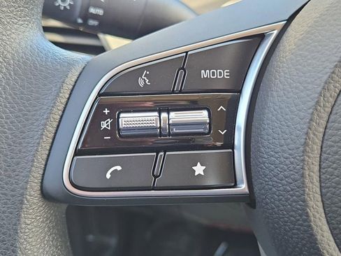 New 2026 Kia Seltos LX FWD image 28