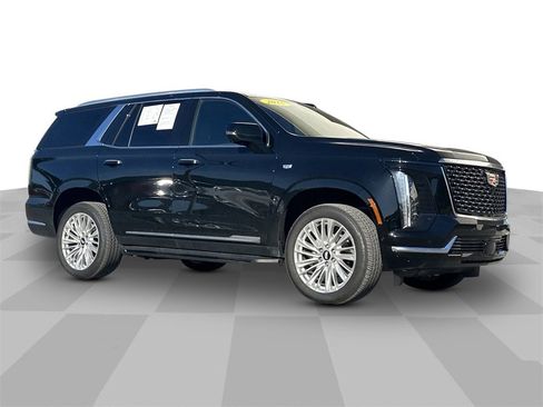 Certified 2025 Cadillac Escalade Premium Luxury image 6