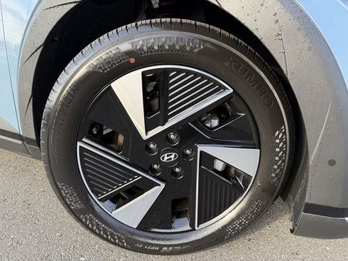 Certified 2025 Hyundai Ioniq 5 SEL image 30