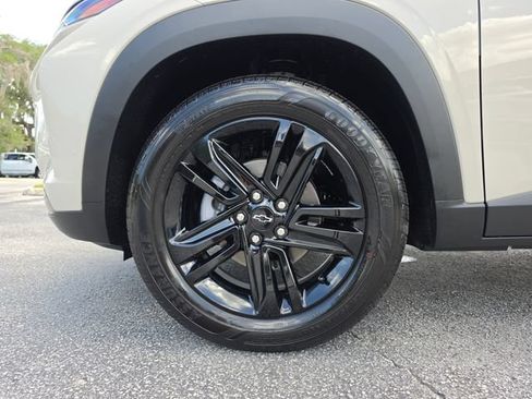 New 2026 Chevrolet Trax ACTIV w/ Sunroof Package FWD image 34