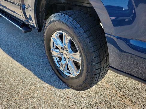 Used 2016 Ford F150 XLT w/ Equipment Group 302A Luxury AWD/4WD image 26