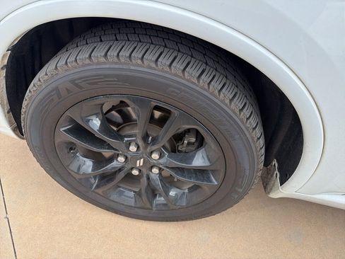 Used 2020 Dodge Durango R/T w/ Technology Group image 6