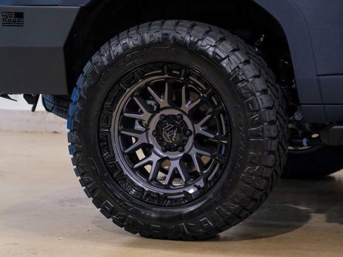 Used 2025 Toyota Land Cruiser image 76