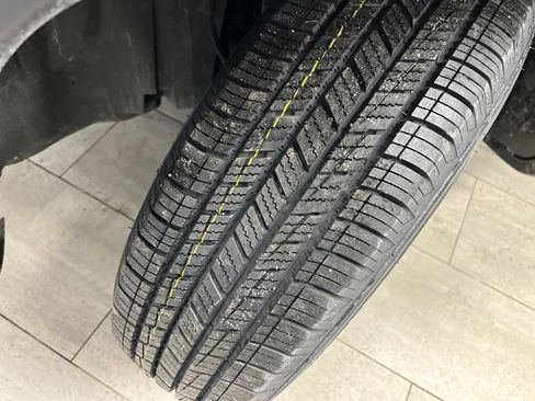 Certified 2022 Jeep Compass Trailhawk w/ Trailhawk Elite Group image 37