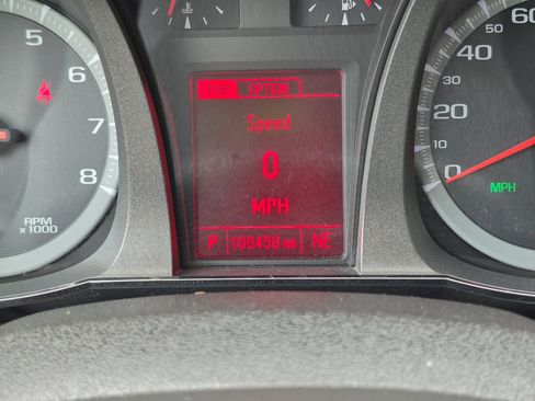 Used 2017 GMC Terrain SLE w/ LPO, Protection Package FWD image 24