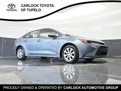 Used 2026 Toyota Corolla LE FWD image 41