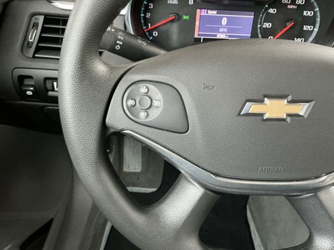 Used 2014 Chevrolet Impala LS w/ LS Convenience Package image 12