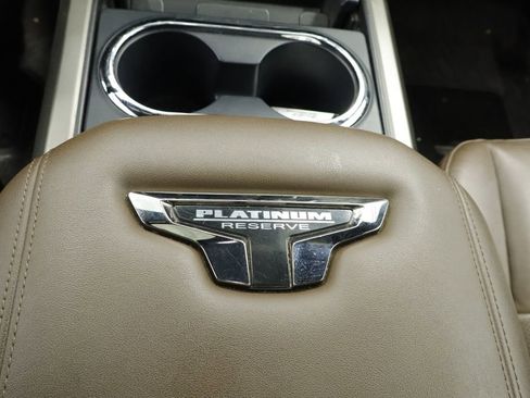 Used 2024 Nissan Titan Platinum Reserve w/ Moonroof Package AWD/4WD image 43