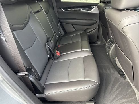Certified 2025 Cadillac XT5 Premium Luxury image 15
