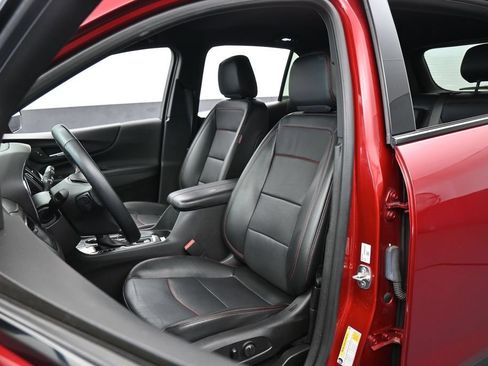 Used 2024 Chevrolet Equinox RS w/ RS Leather Package FWD image 10