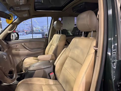 Used 2006 Toyota Sequoia SR5 image 10