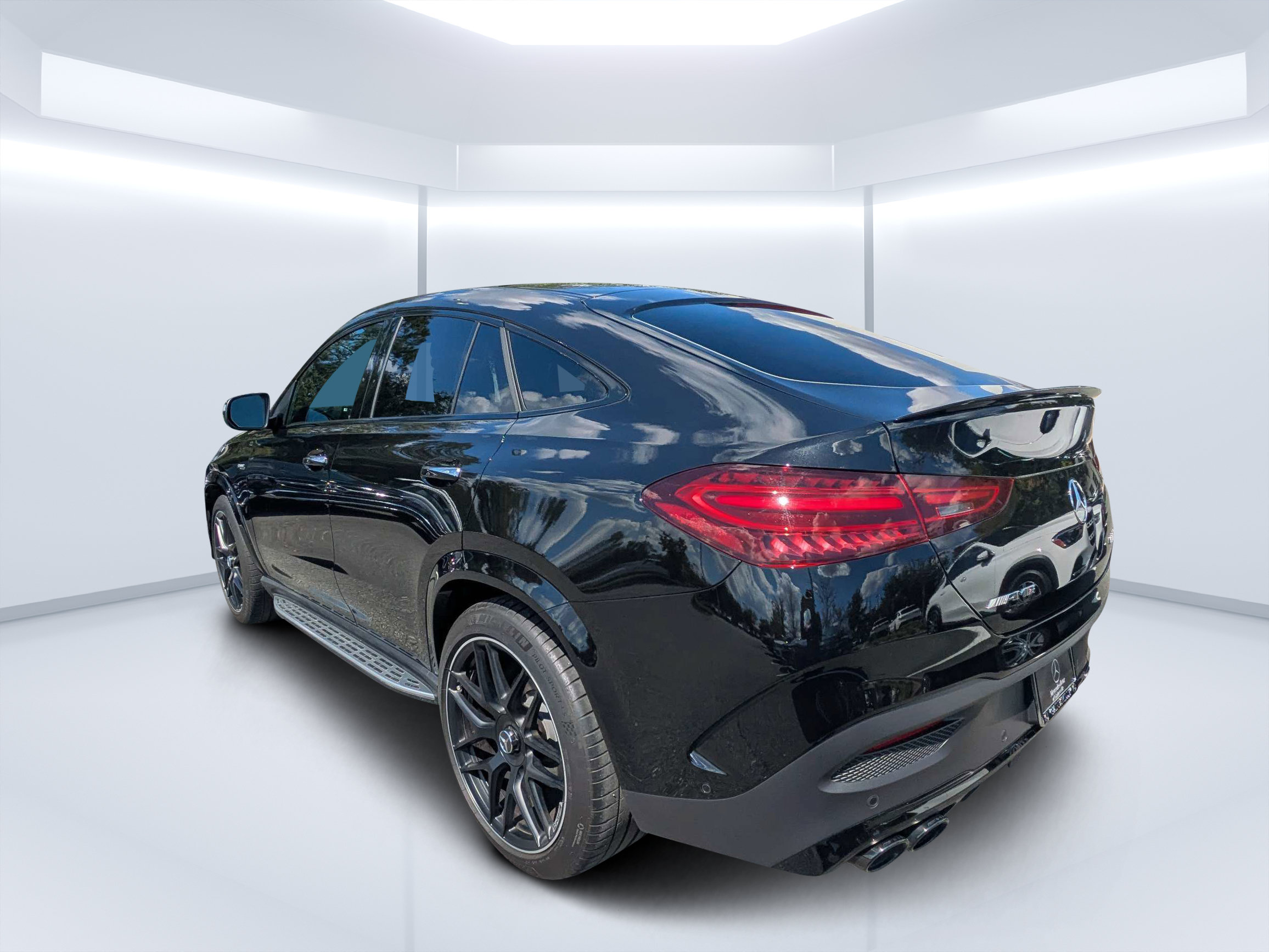 Used 2026 Mercedes-Benz GLE 53 AMG 4MATIC Coupe image 5