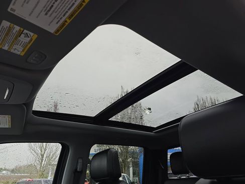 Used 2024 Ford F350 Lariat image 22