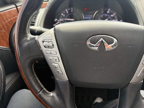 Used 2018 INFINITI QX80 4WD w/ Driver Assistance Package image 17