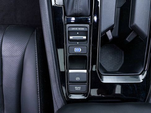 Used 2023 Honda Accord Sport image 30