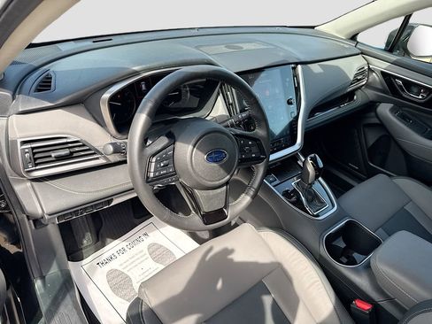 Used 2025 Subaru Outback Onyx Edition XT image 9
