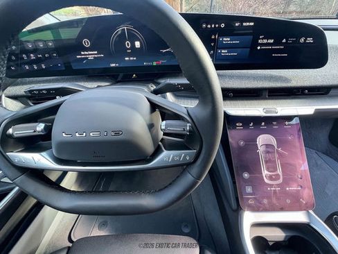Used 2025 Lucid Air Grand Touring image 16